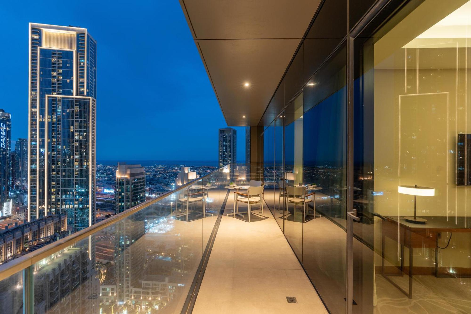 Ultimate Luxurious Address Opera 2br Next To Burj Khalifa And Mall Large Balcony With Stunning Views *