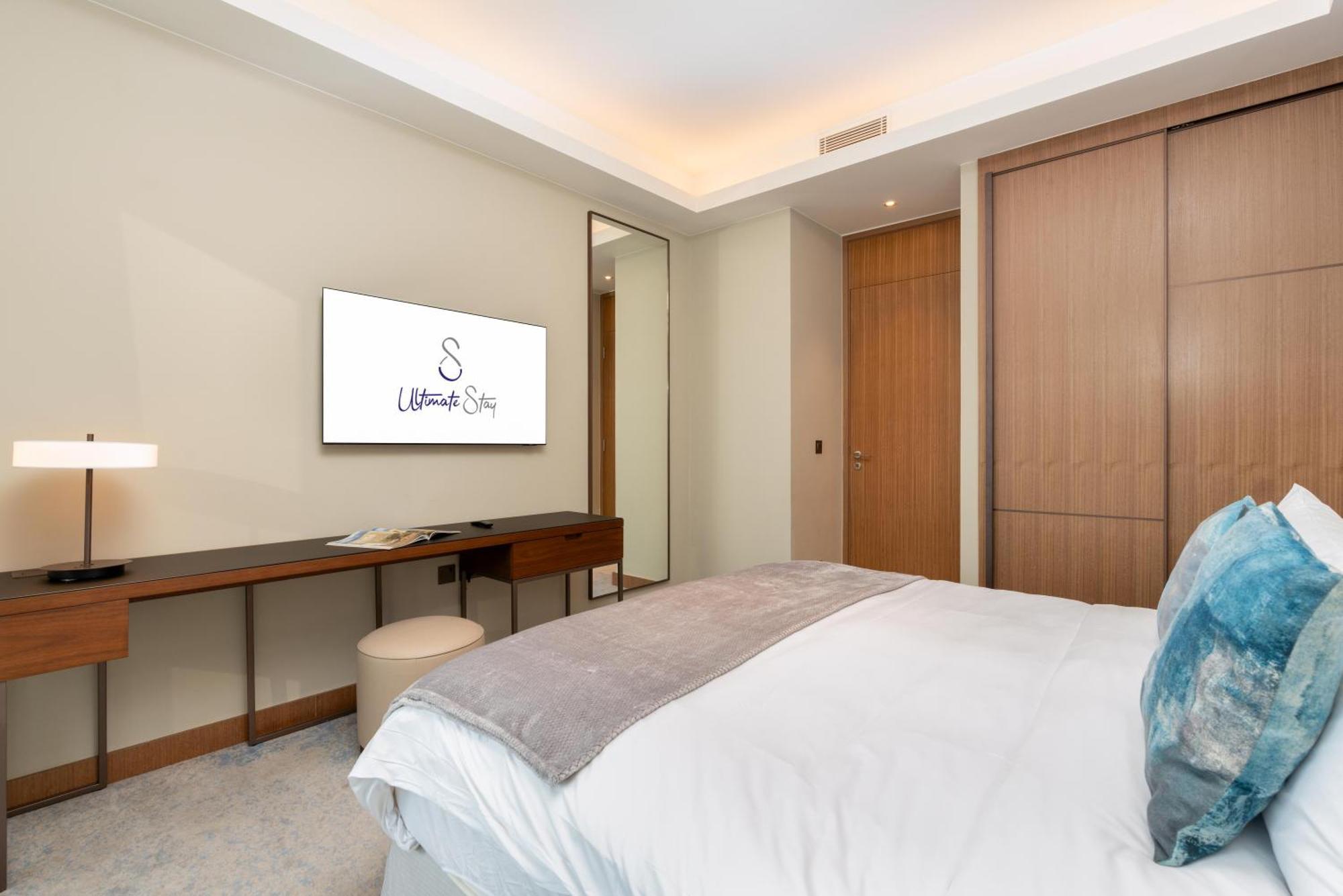 Ultimate Luxurious Address Opera 2br Next To Burj Khalifa And Mall Large Balcony With Stunning Views *